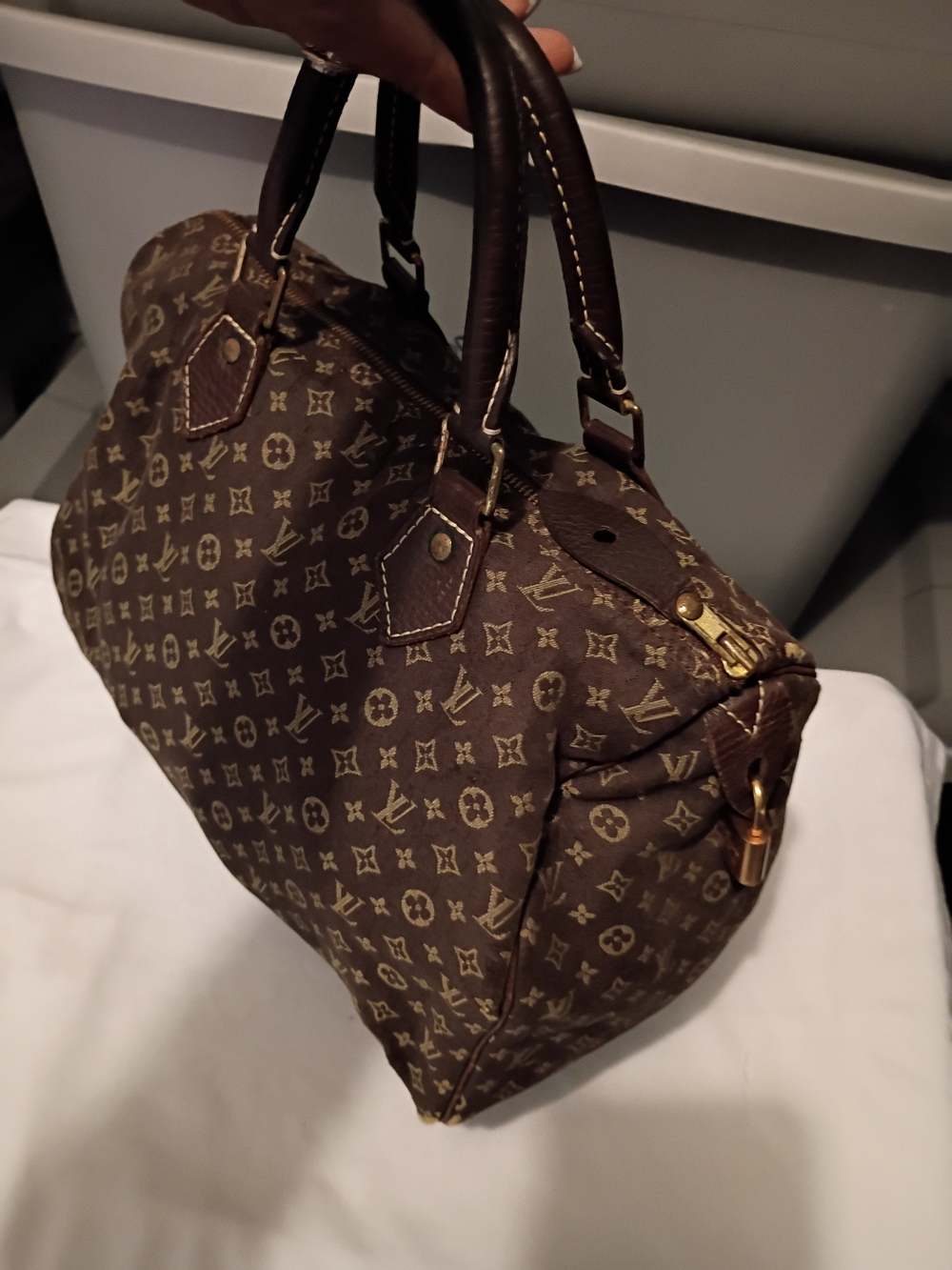Authentic Louis Vuitton Brown Monogram Speedy-Style Top Handle Bag